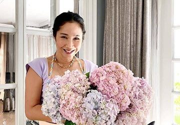 ขอขอบพระคุณ  คุณ สิริโสภา จุลเสวก เจ้าของร้านอาหาร นาราเรสเตอรองท์(เพื่อนคุณหมอเดือนเพ็ญ) มอบ อาหารชุด มาให้เจ้าหน้าที่ รพ.บางกรวย วันละ 150 ชุด ตั้งแต่ วันที่ 10-14 พ.ค.64   โรงพยาบาลบางกรวย  ขอขอบพระคุณเป็นอย่างสูงมา ณ.ที่นี้ด้วยค่ะ